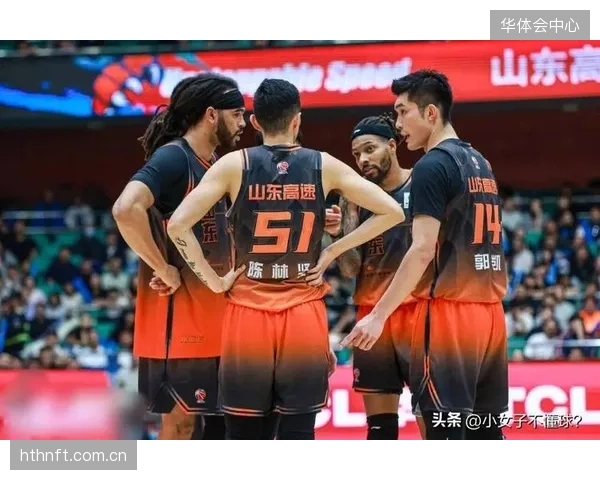山东队以下克上淘汰辽宁，后者因外援阵容不稳定导致重建期阵痛加剧。